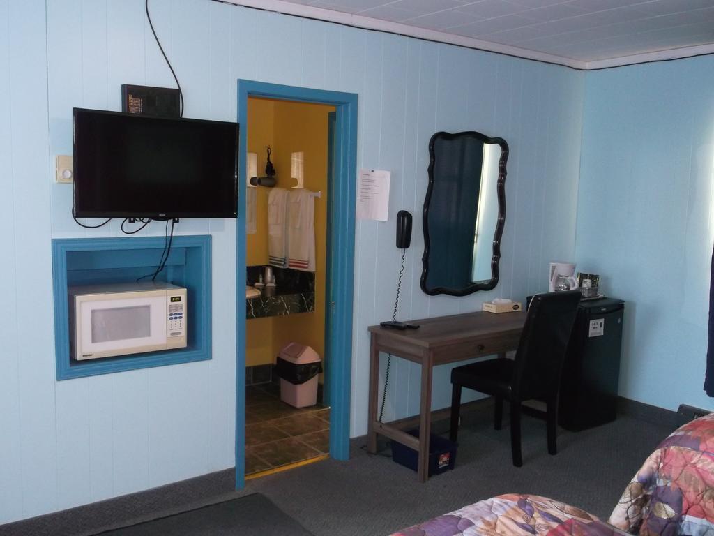 Haileybury Beach Motel Exterior photo